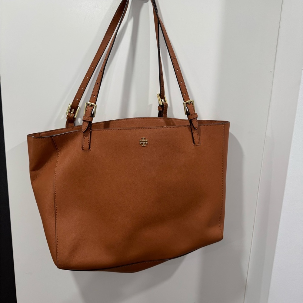 Tory Burch Brown Leather Tote with Minimalist Design